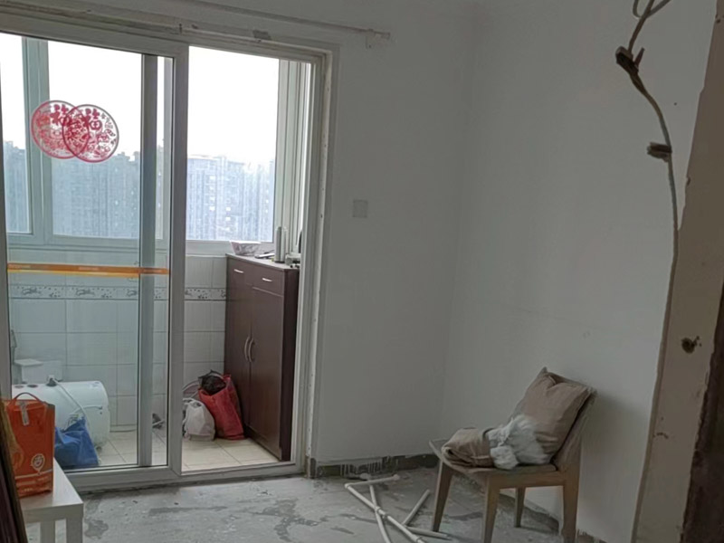 陽臺墻面瓷磚哪種規格好